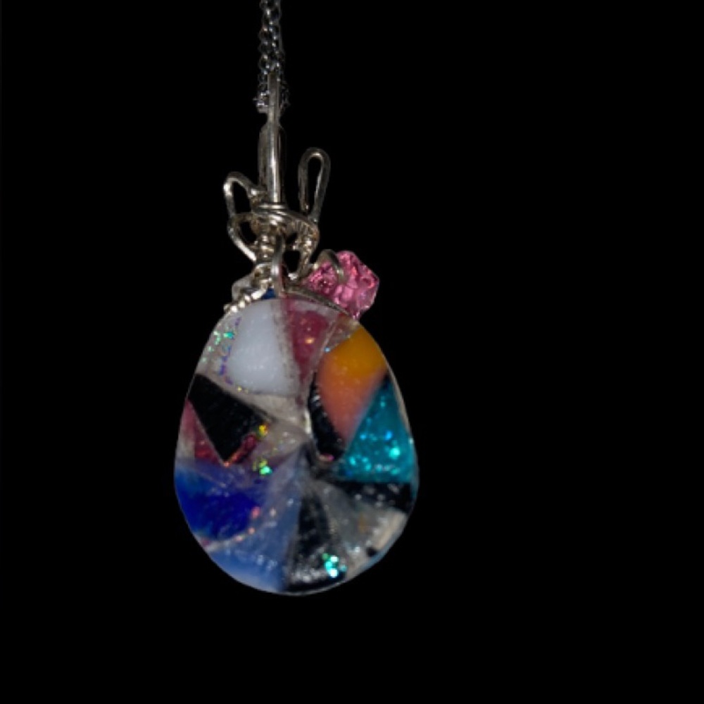 Handmade Iridescent Glass Pendant Necklace in Multicolor with a 16” SS chain - Picture 2 of 2